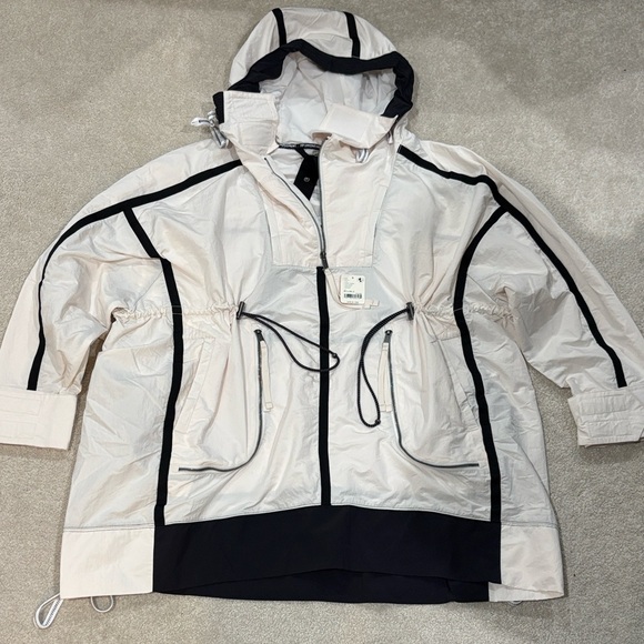 Free People Movement Peace Out Backpack Parachute Parka in Ivory M-L NWT - Picture 3 of 11